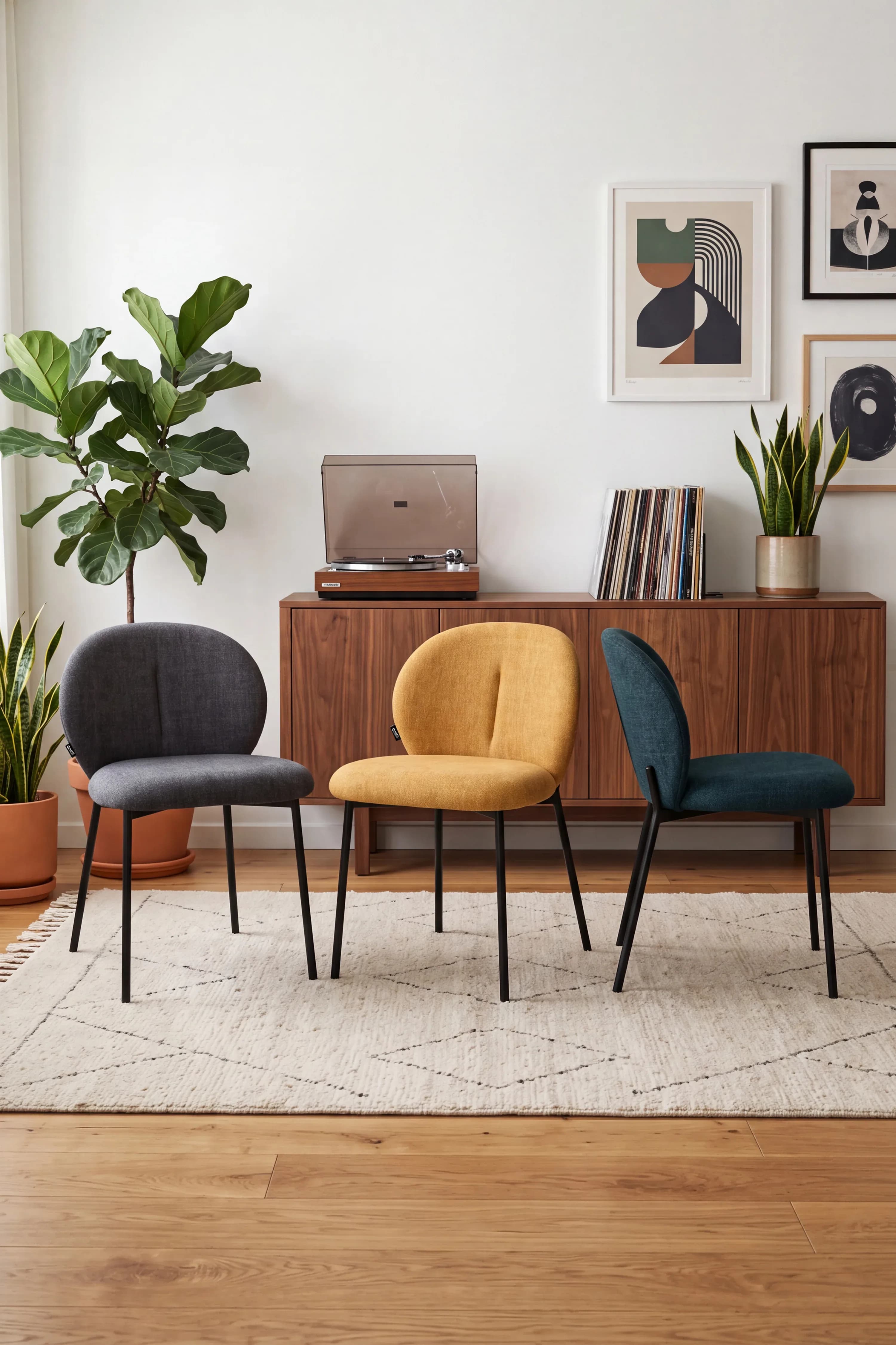 7 chaises en tissu qui rendent la salle à manger plus accueillante
