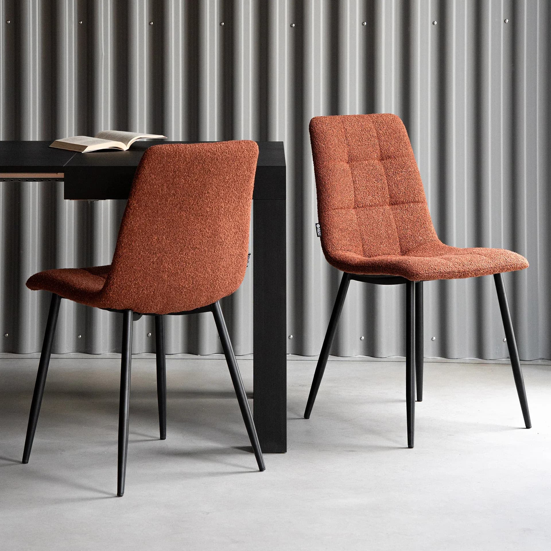 Chaises Lia, rouge brique, lot de deux, 145,44€